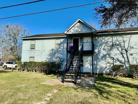 Photo of 1907 Avenue C #4, Rosenberg, TX 77471 (MLS # 85009672)