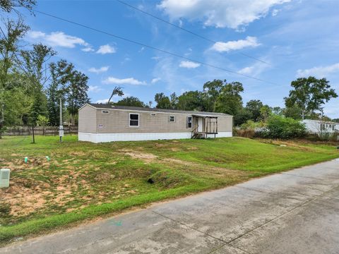 2194 County Road 5017 Cleveland TX 77327