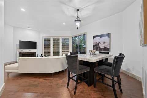 Photo of 6000 Sugar Hill Drive #17, Houston, TX 77057 (MLS # 6506389)