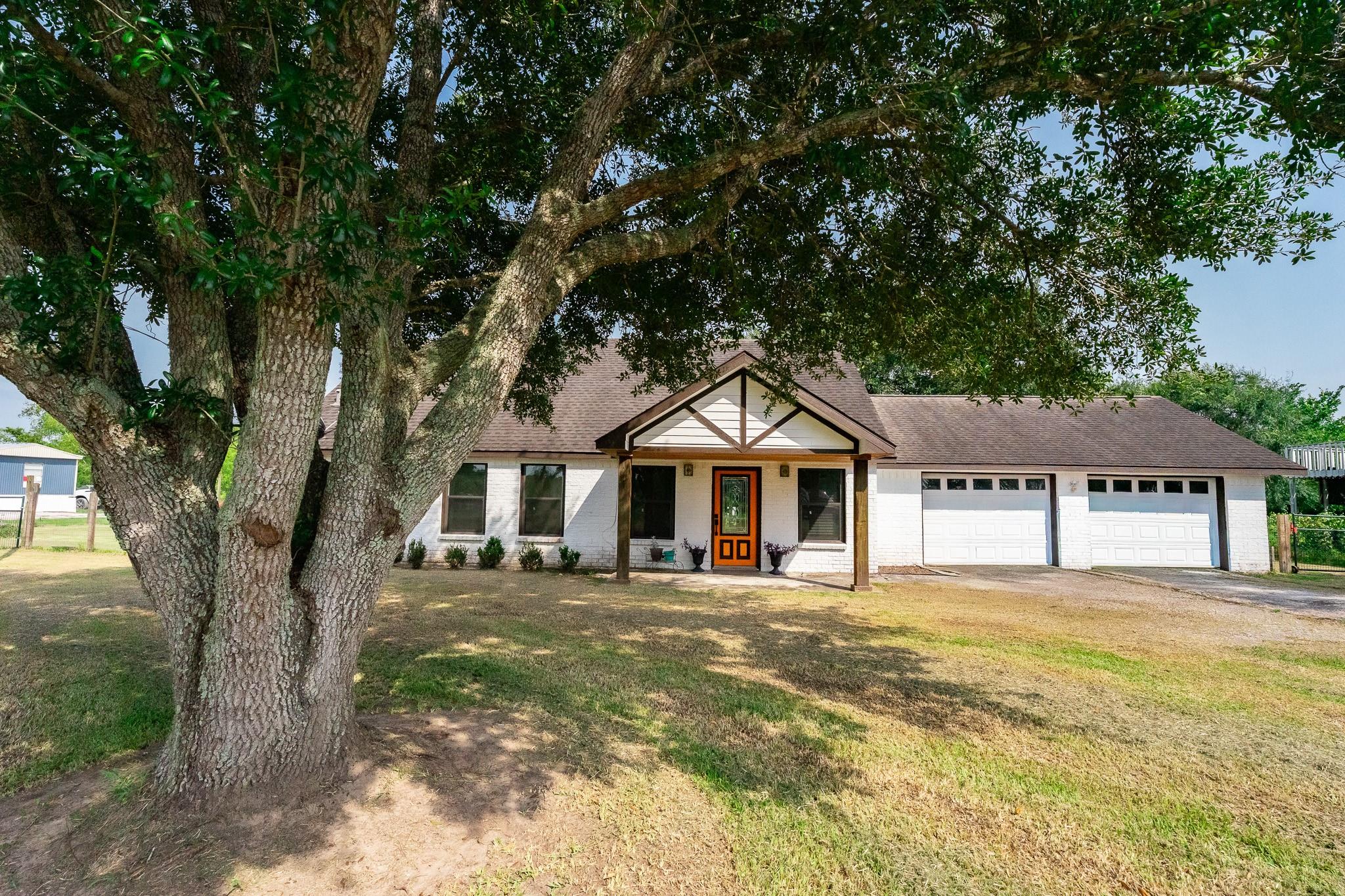 3015 Indian Acres Street