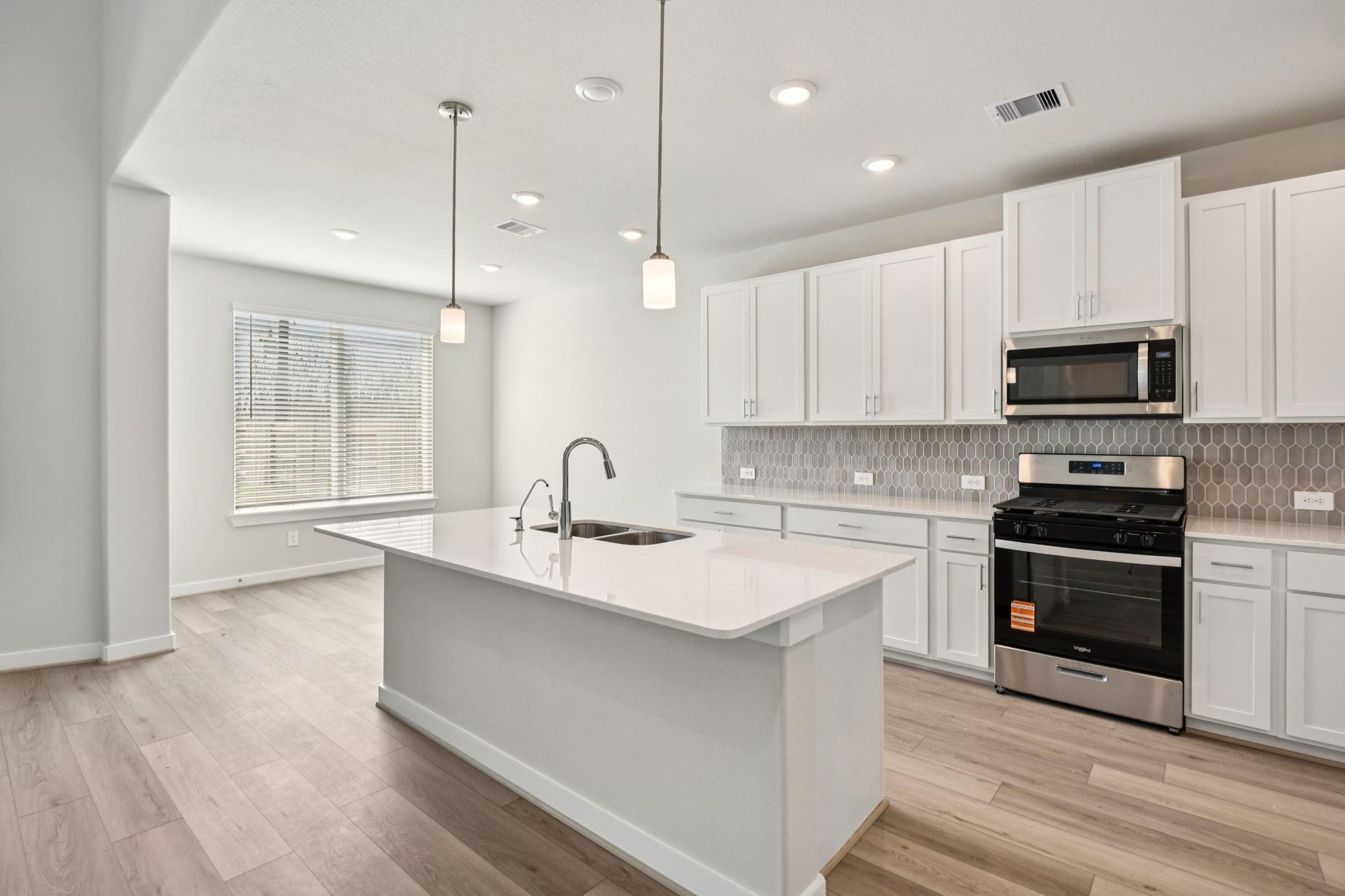 2843 Dark Lantern Lane