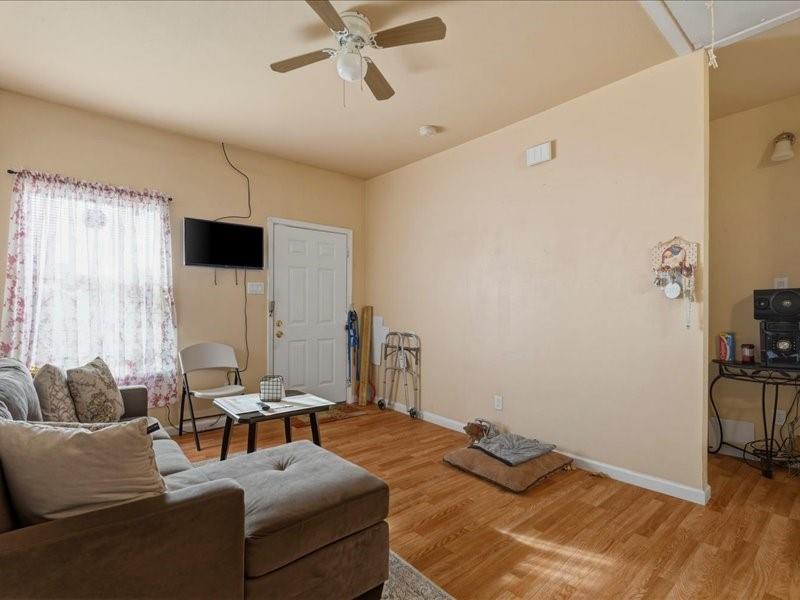 1802 Fort Worth Street