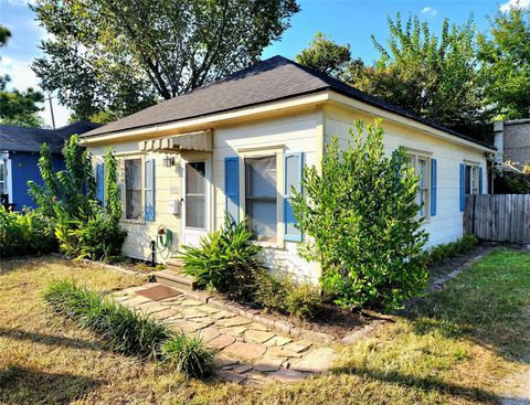 Photo of 6306 Stillman Street, Houston, TX 77007 (MLS # 5943381)