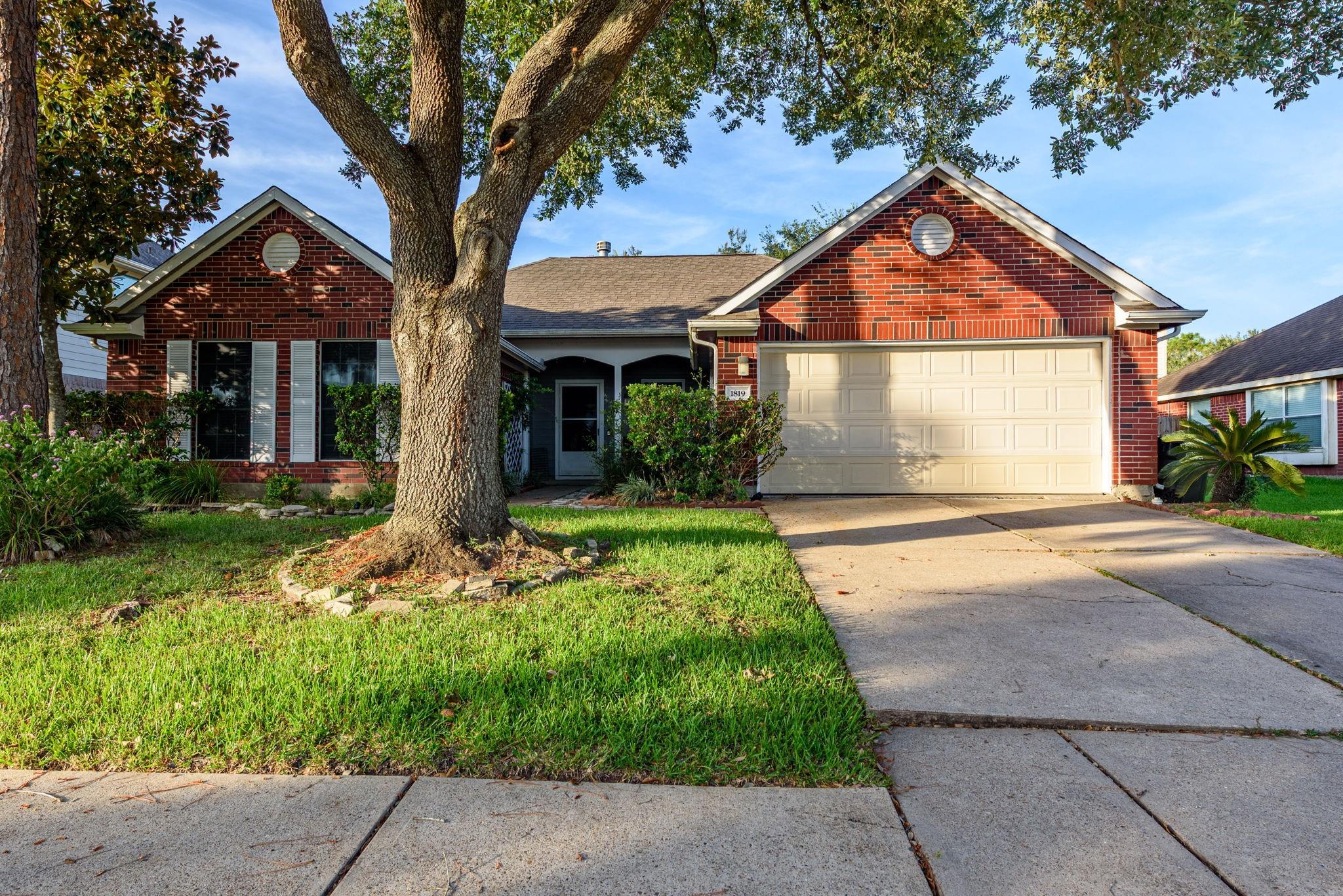 1819 Castle Oaks Drive
