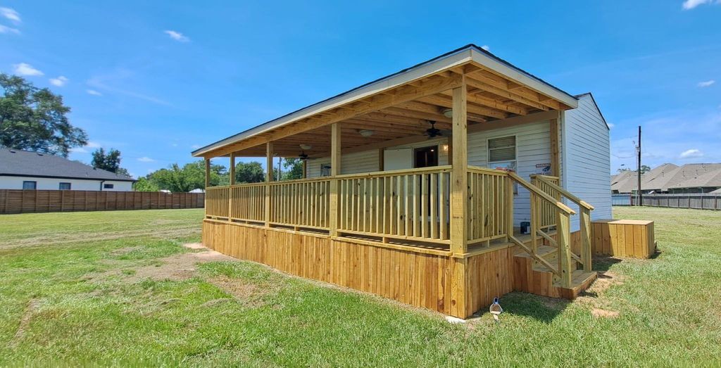 Photo of 21105 Briar Cove Cir Cir, Porter, TX 77365 (MLS # 76553342)