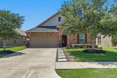 Photo of 8115 Cheyenne Hills Trail, Richmond, TX 77406 (MLS # 41087693)