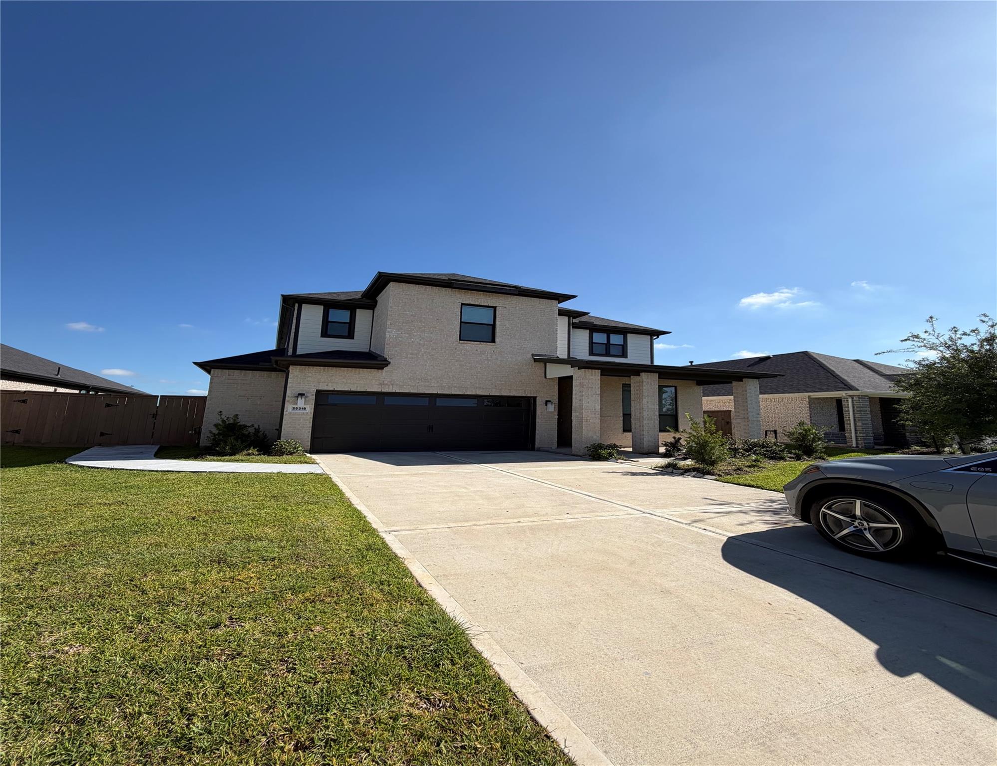 25318 Loch Doon Drive