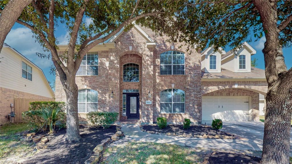 Photo of 14427 Brighton Trace Lane, Houston, TX 77044 (MLS # 20586510)
