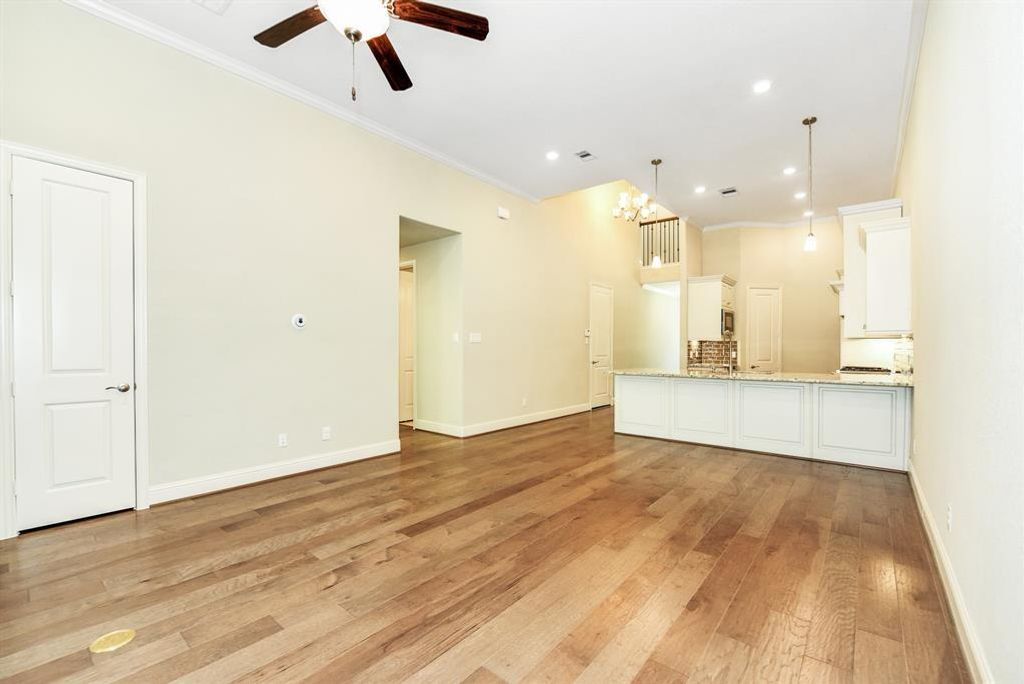 Photo of 137 Skybranch Drive, Conroe, TX 77304 (MLS # 51900065)