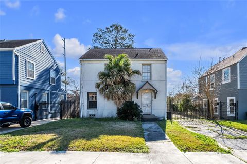 Photo of 5313 Palmer Street, Houston, TX 77004 (MLS # 32425971)