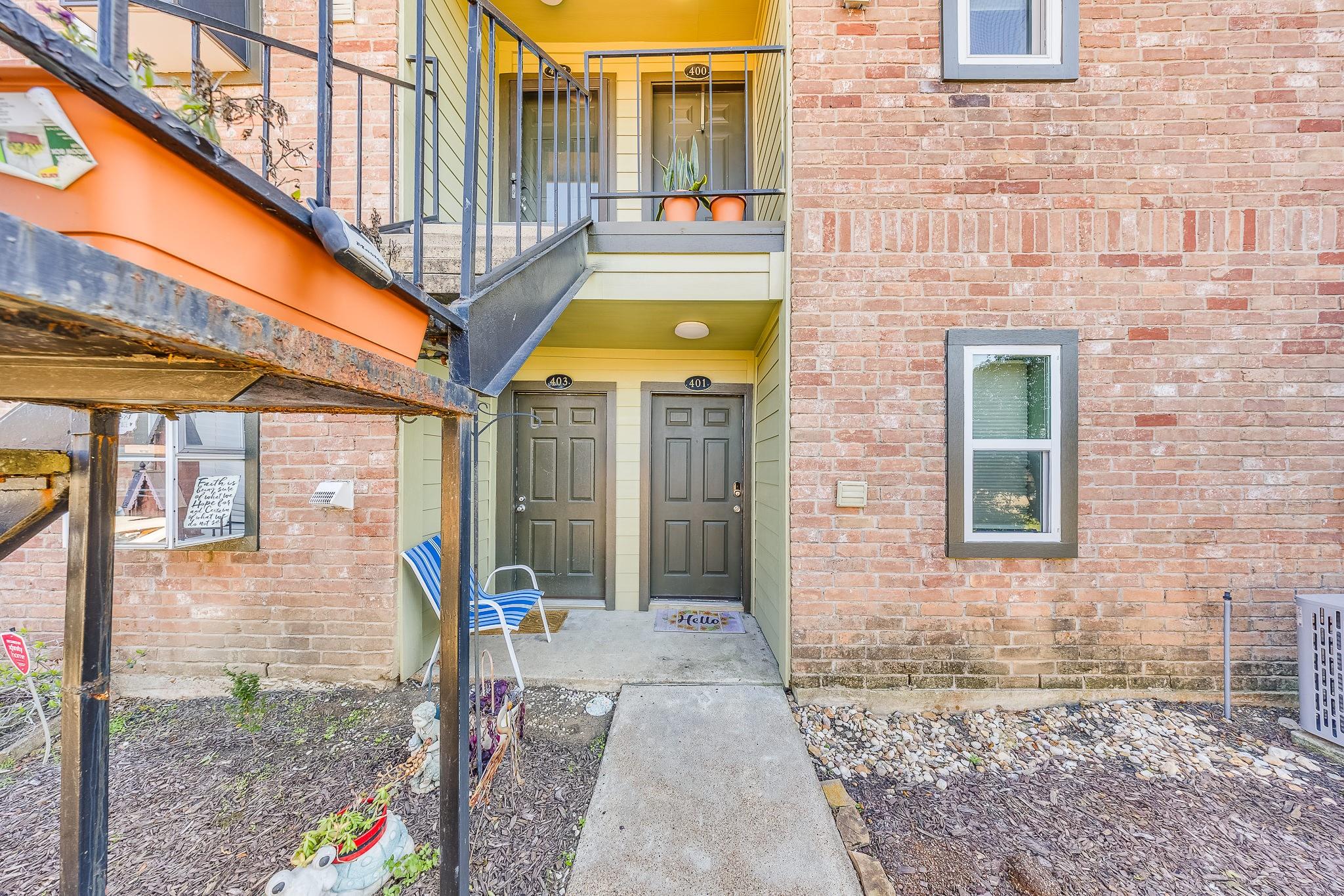 18800 Egret Bay Boulevard 401