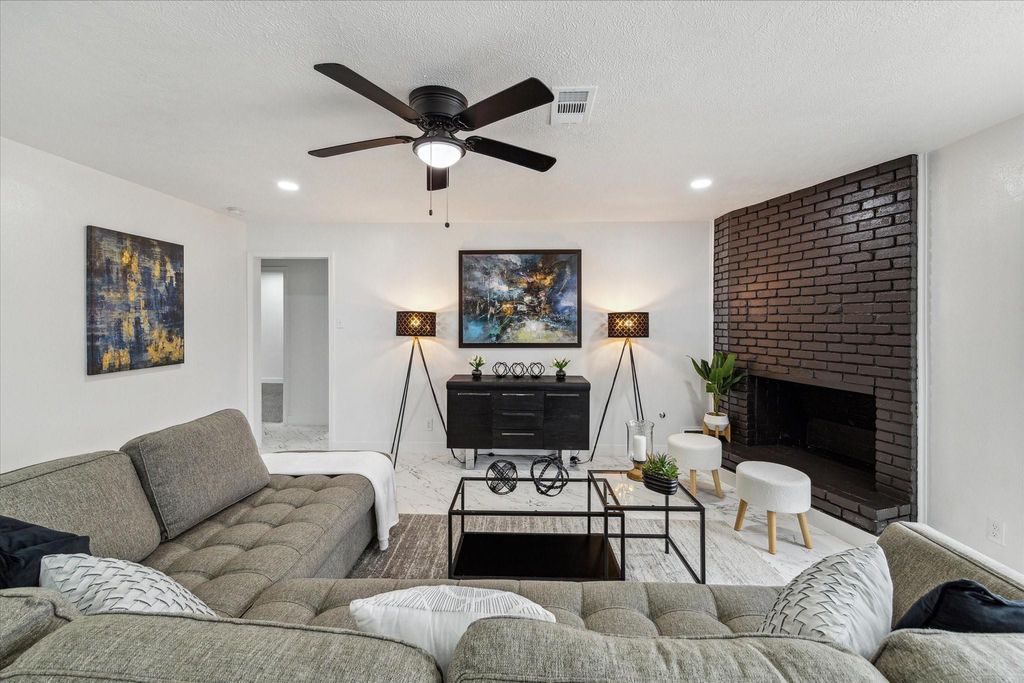 Photo of 1210 Burning Tree Road, Kingwood, TX 77339 (MLS # 12930682)