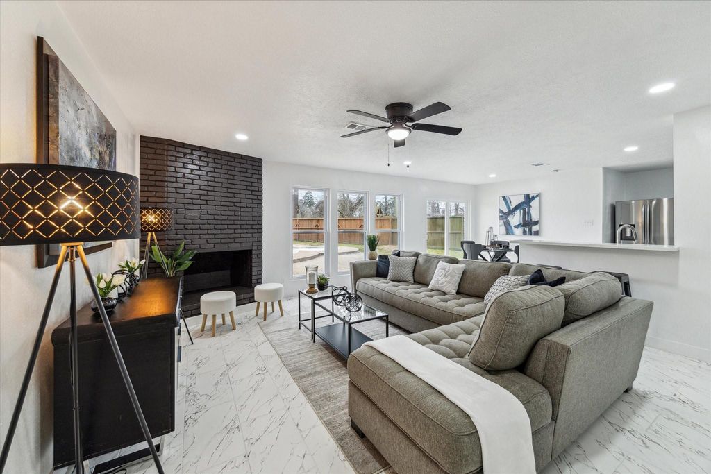 Photo of 1210 Burning Tree Road, Kingwood, TX 77339 (MLS # 12930682)