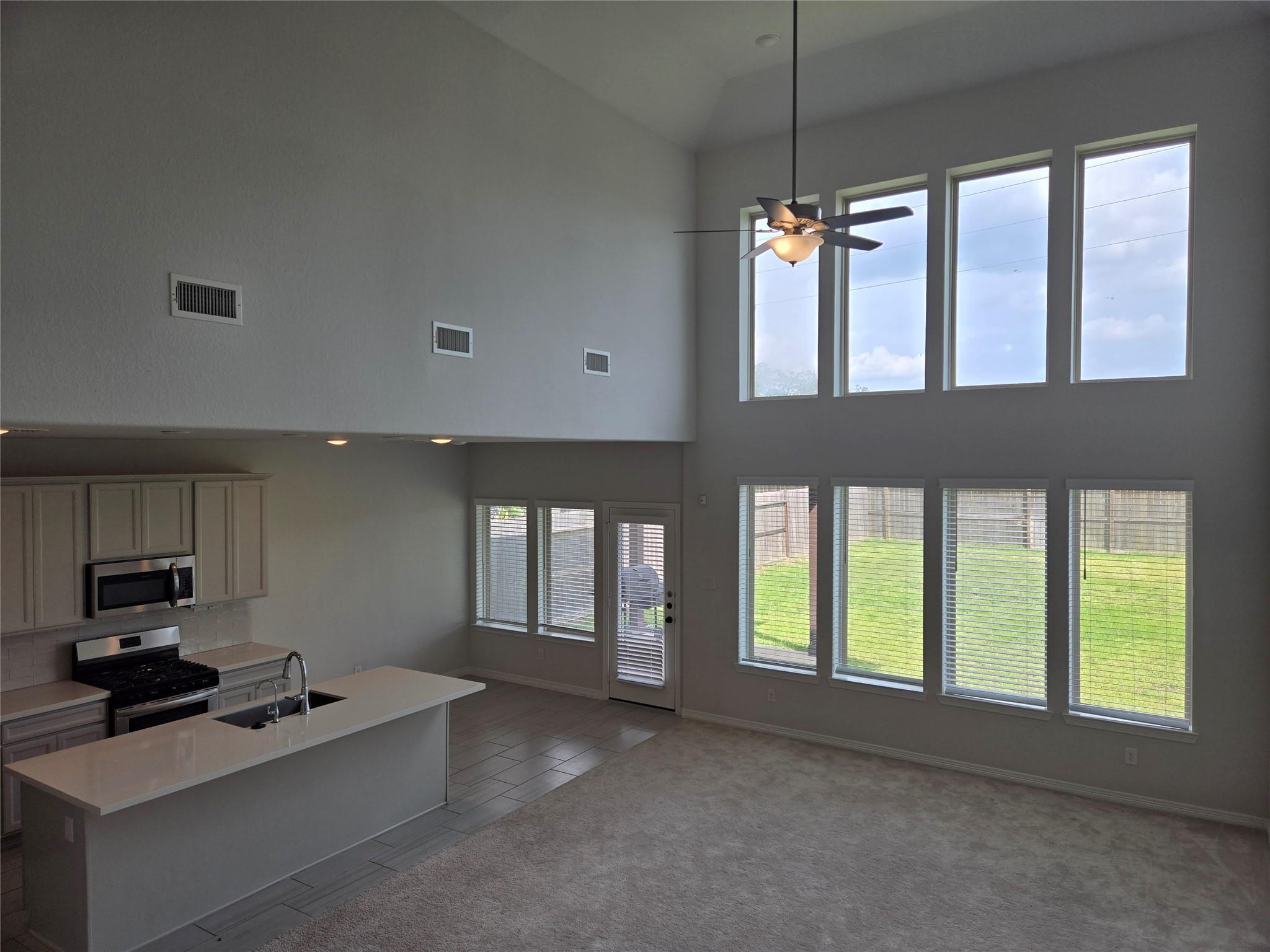 8822 Morning Glow Drive
