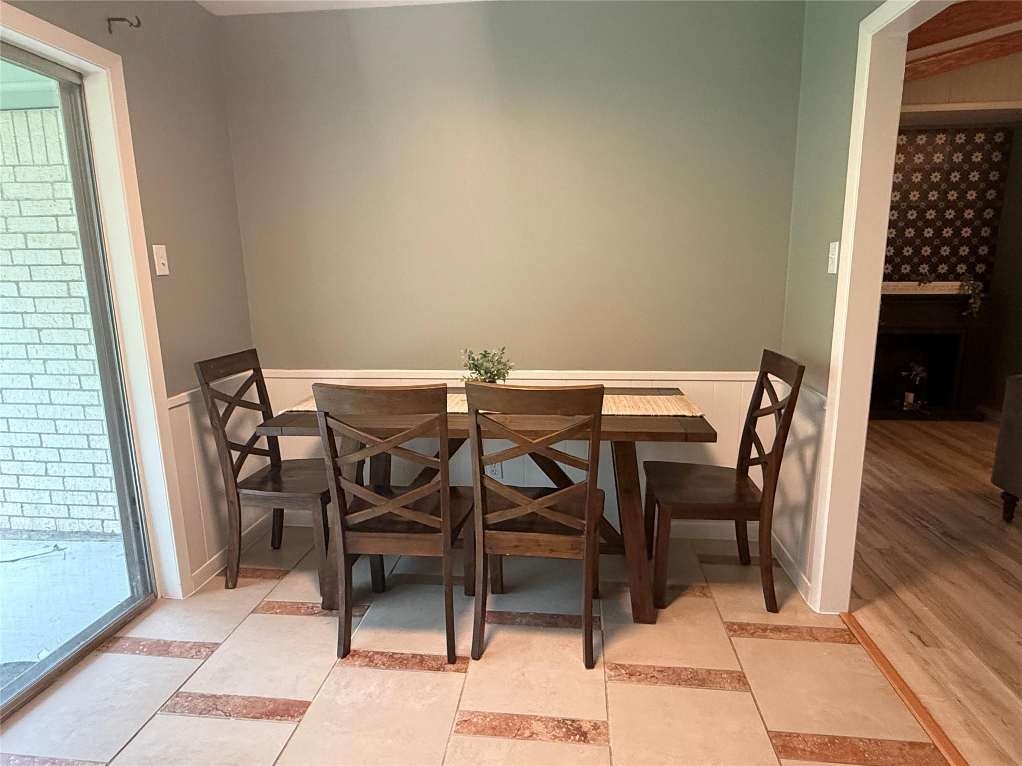 605 Clearsprings Drive