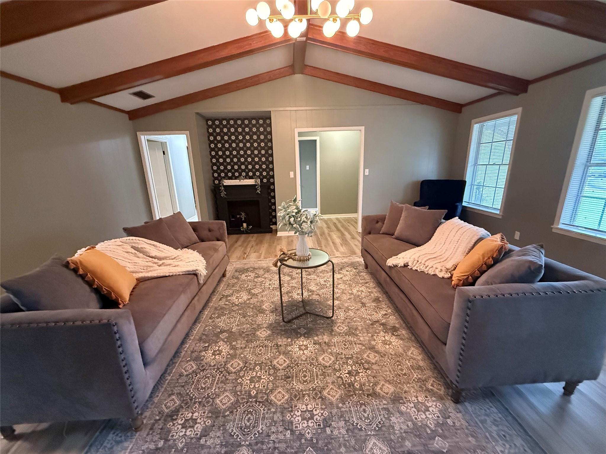 605 Clearsprings Drive