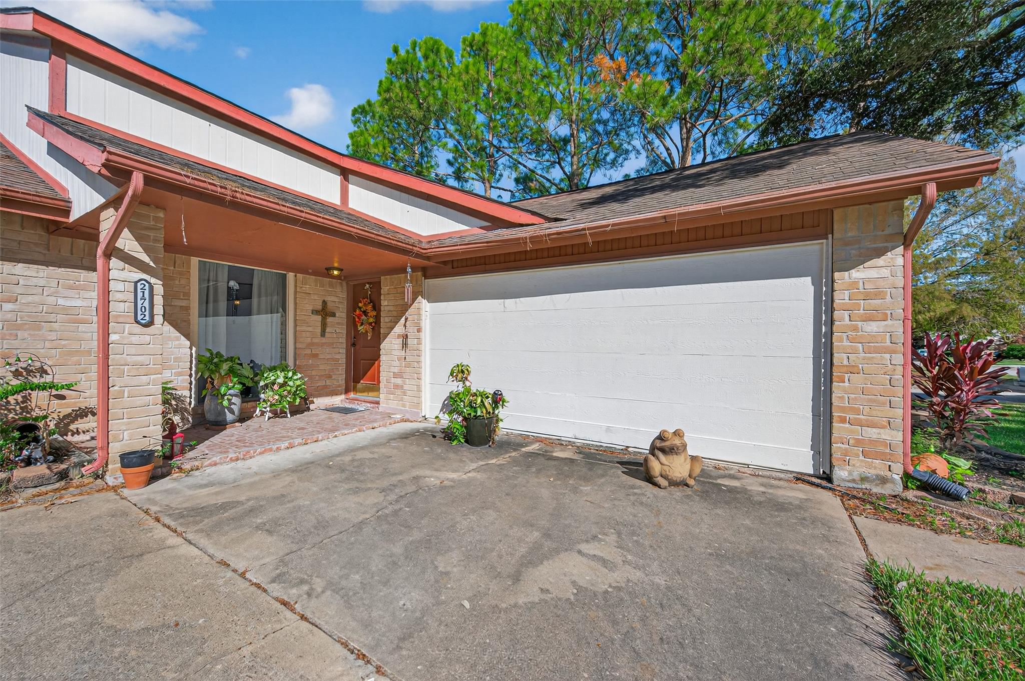 21702 Park York Drive