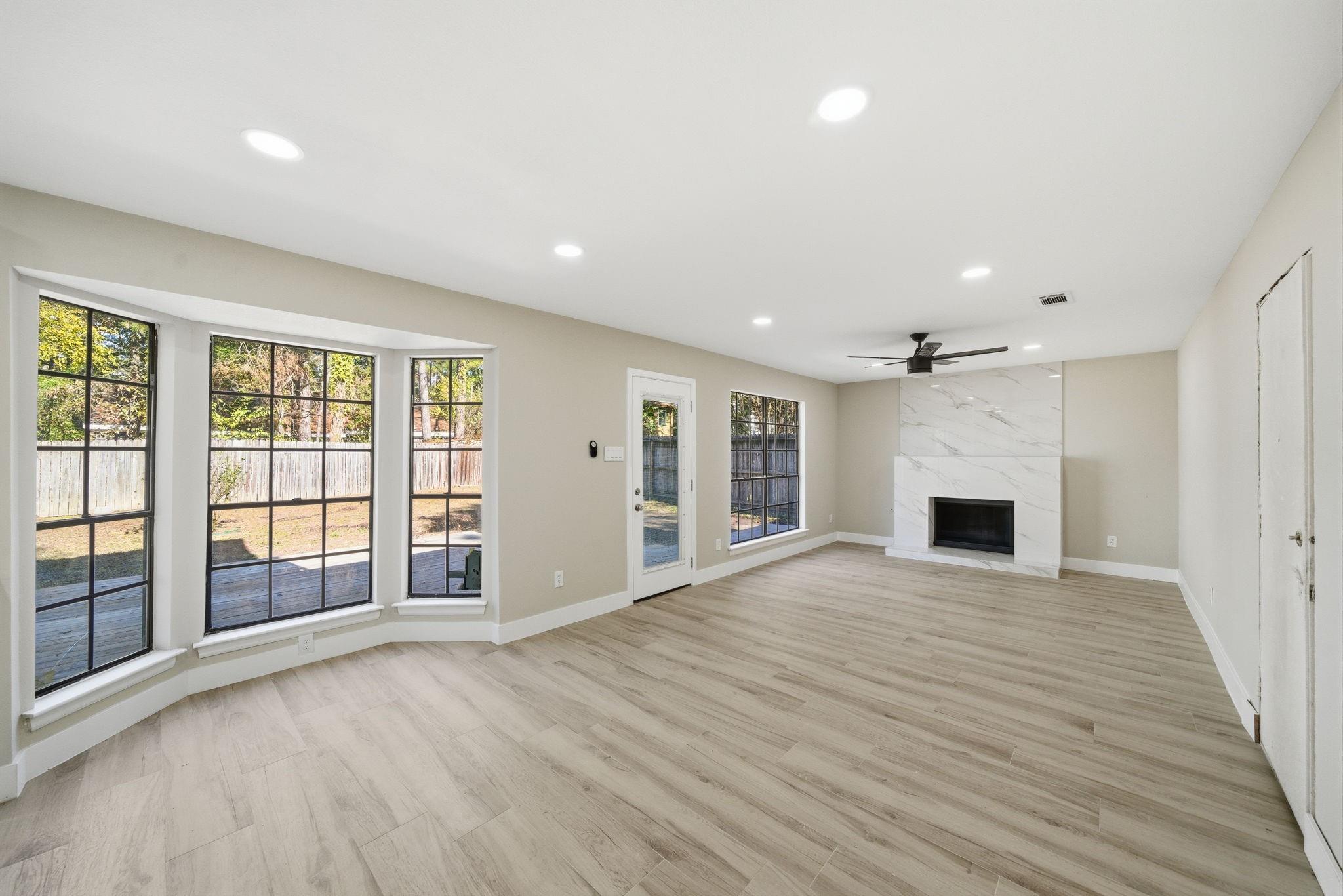 22 Cricket Hollow Place