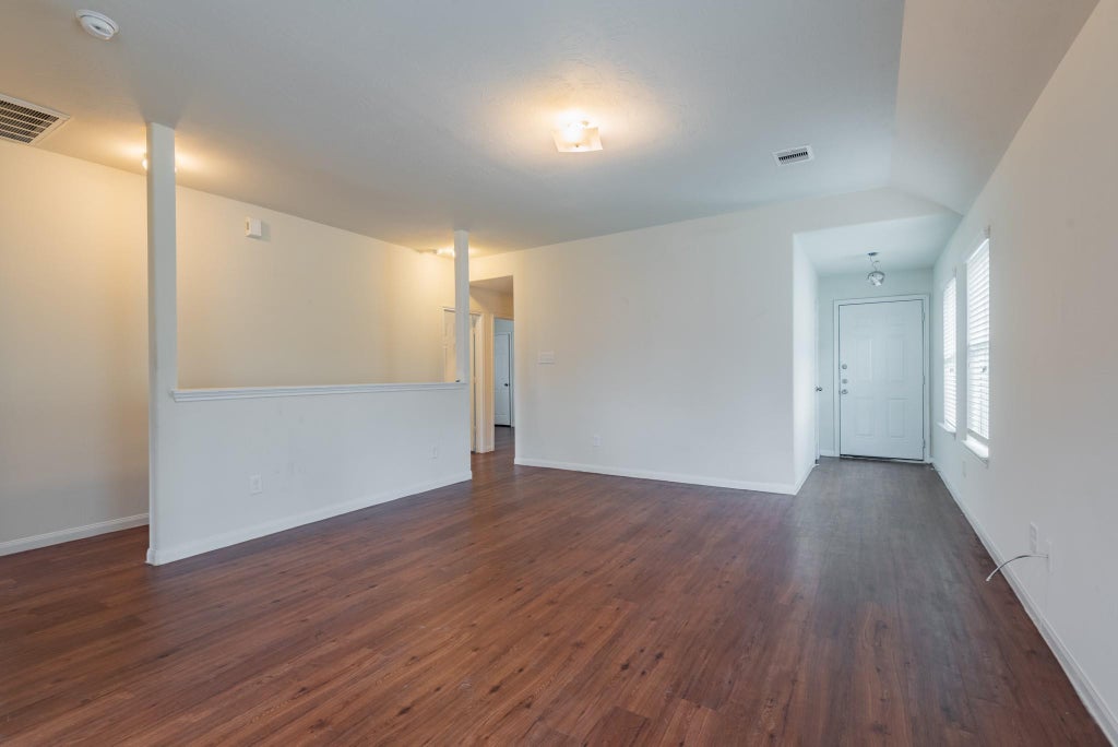 Photo of 14942 Hidalgo Valley Lane, Houston, TX 77090 (MLS # 95025783)