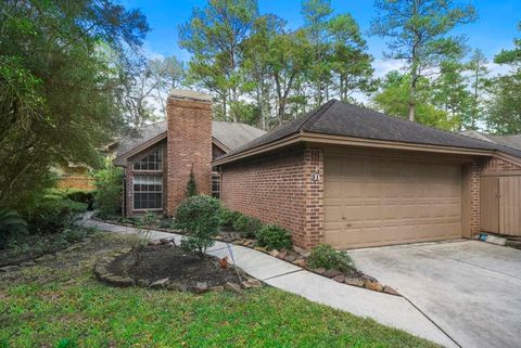 Photo of 31 Silver Canyon Place, The Woodlands, TX 77381 (MLS # 57060129)