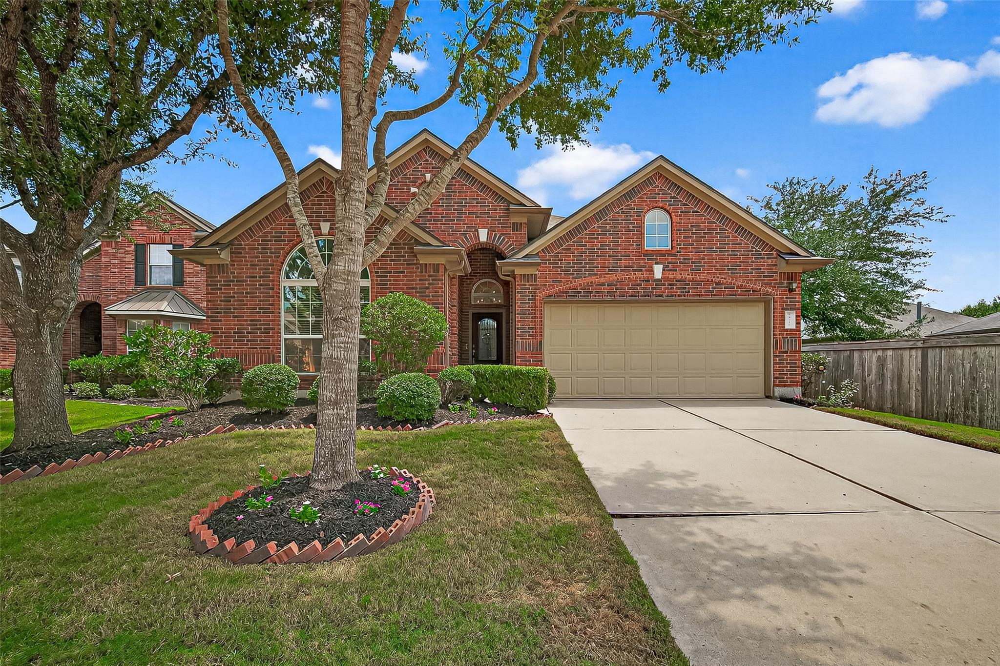 24715 Crystal Leaf Lane