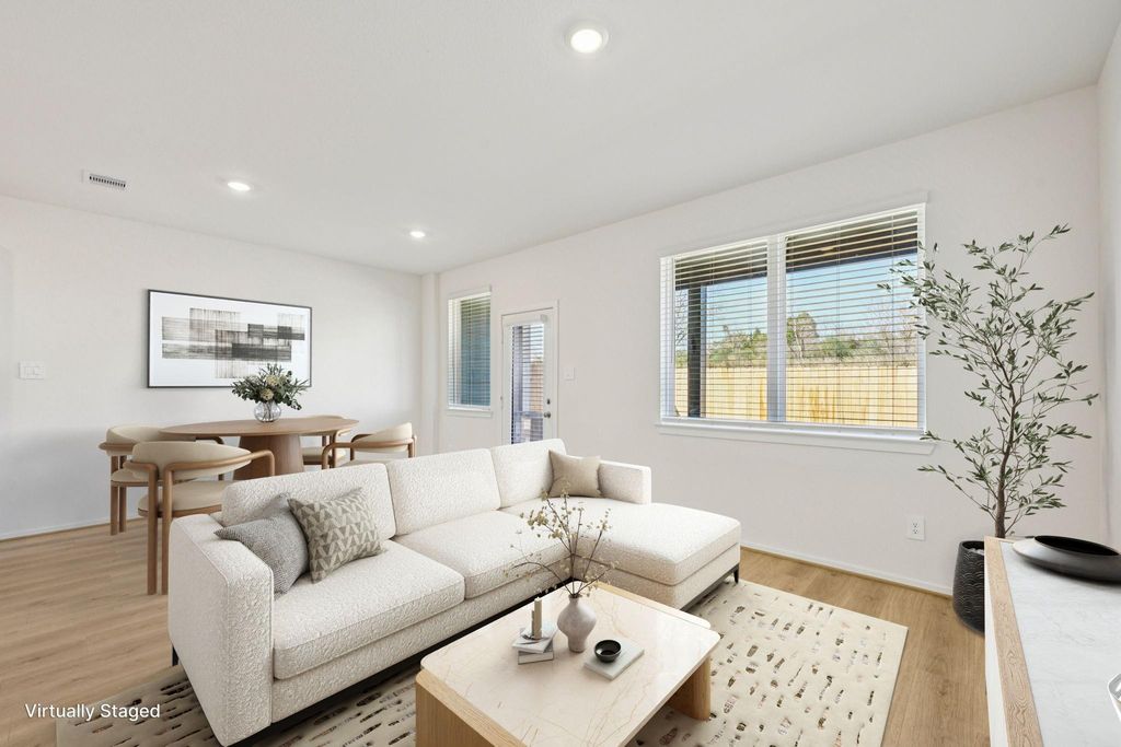 Photo of 19903 Emerald Bend Way, Rosharon, TX 77346 (MLS # 43396448)