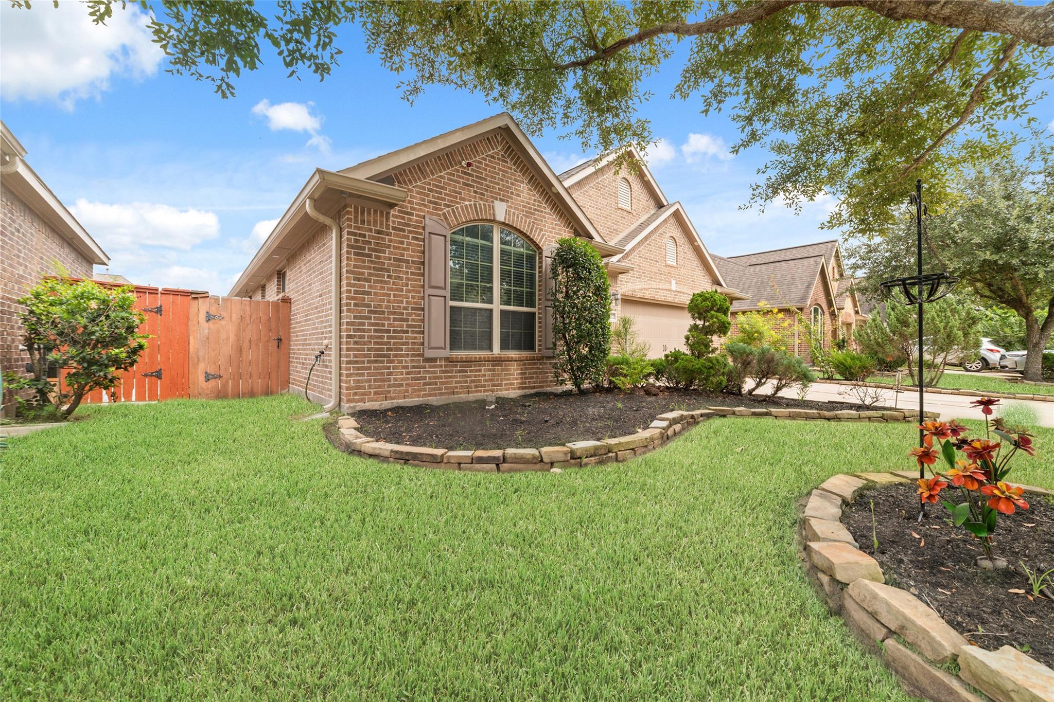 17622 Barrowfield Lane