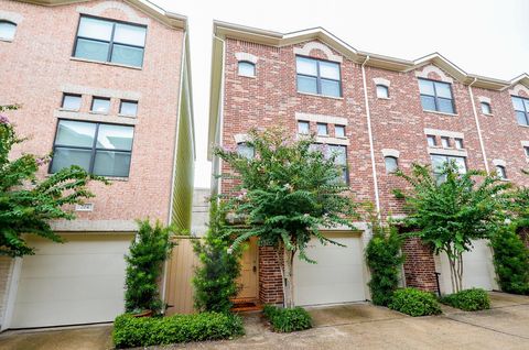 Photo of 11315 S Main Street #301, Houston, TX 77025 (MLS # 58745946)