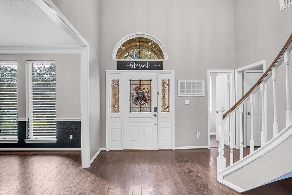 Photo of 1706 N Hearthside Drive, Richmond, TX 77406 (MLS # 7190432)