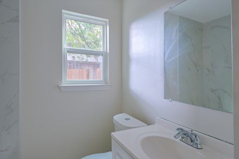 Tiny photo for 1202 Common Park Drive, Houston, TX 77009 (MLS # 78254372)