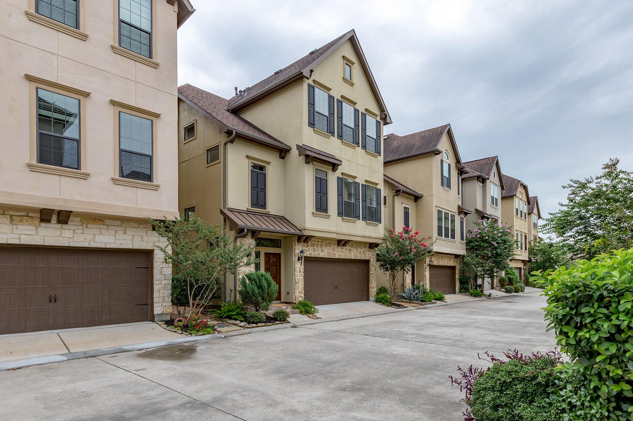 2752 Kings Retreat Circle