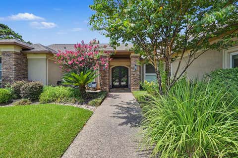Photo of 60 La Jolla Circle, Montgomery, TX 77356 (MLS # 62626166)