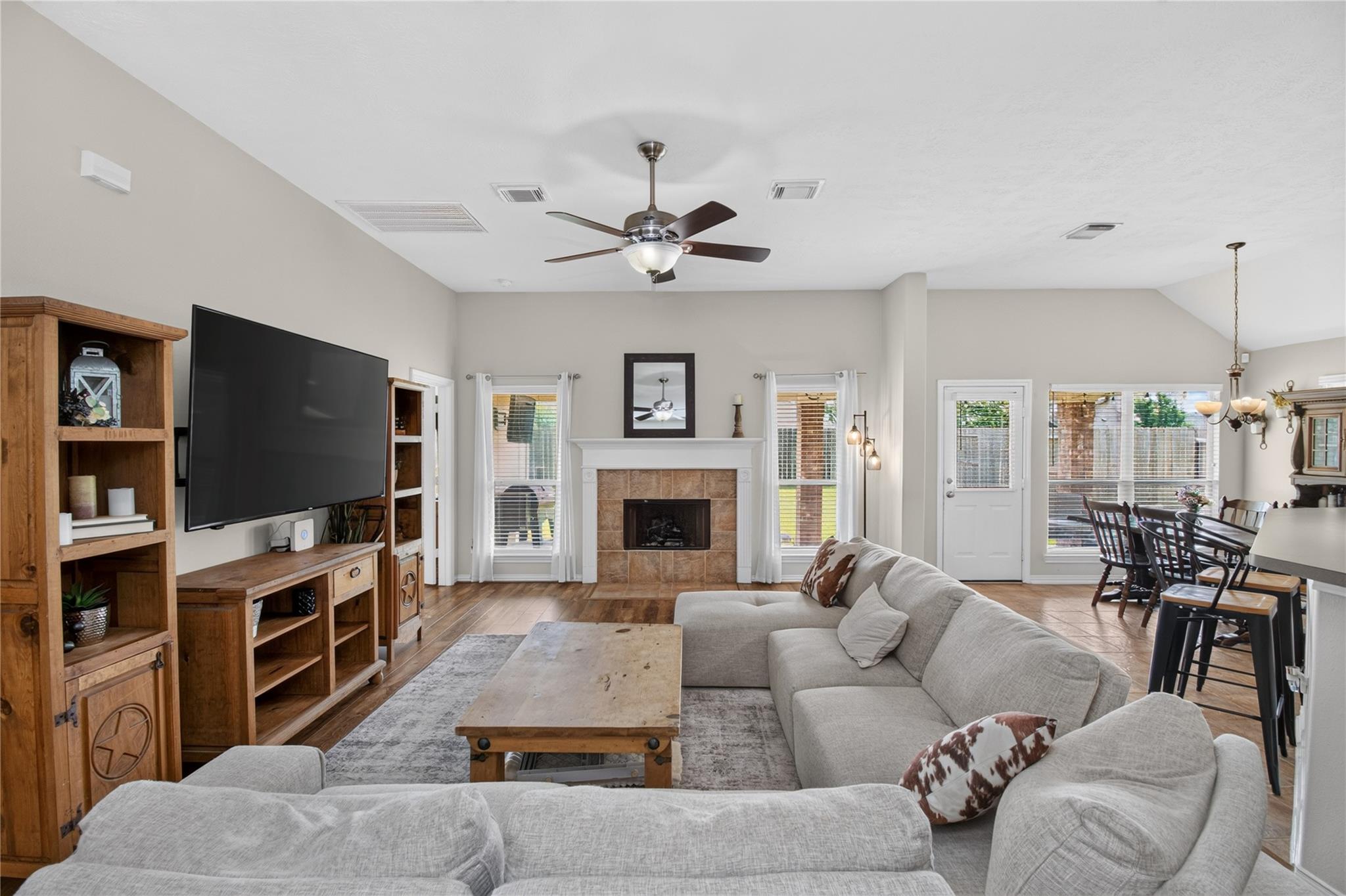19618 Nara Vista Drive