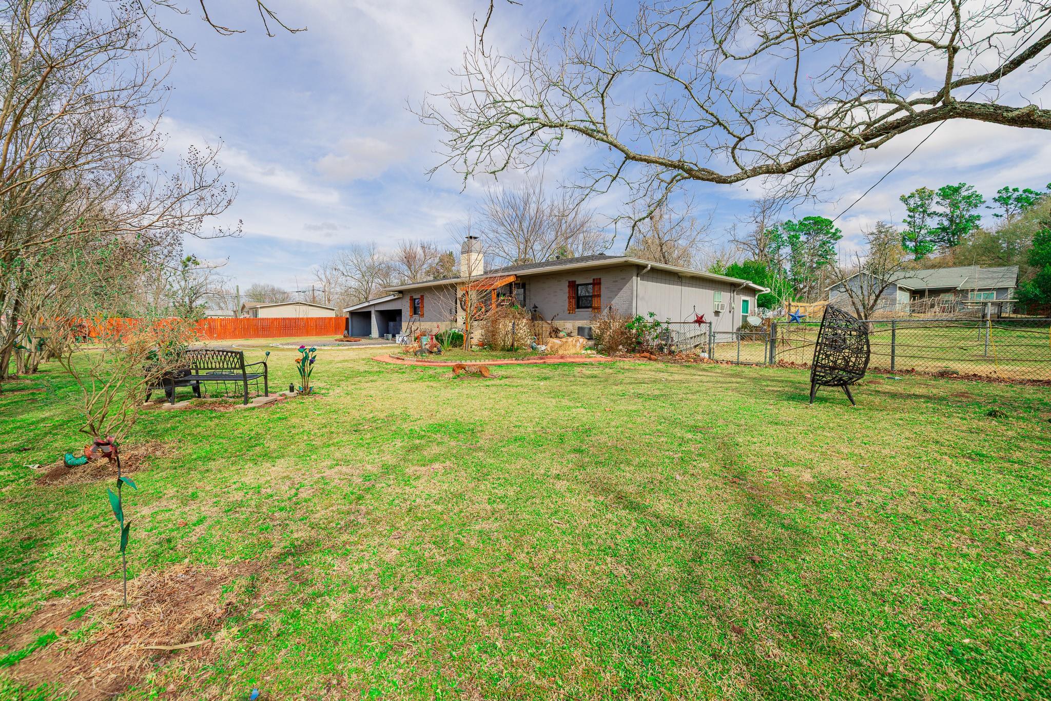 406 S Owensville Street