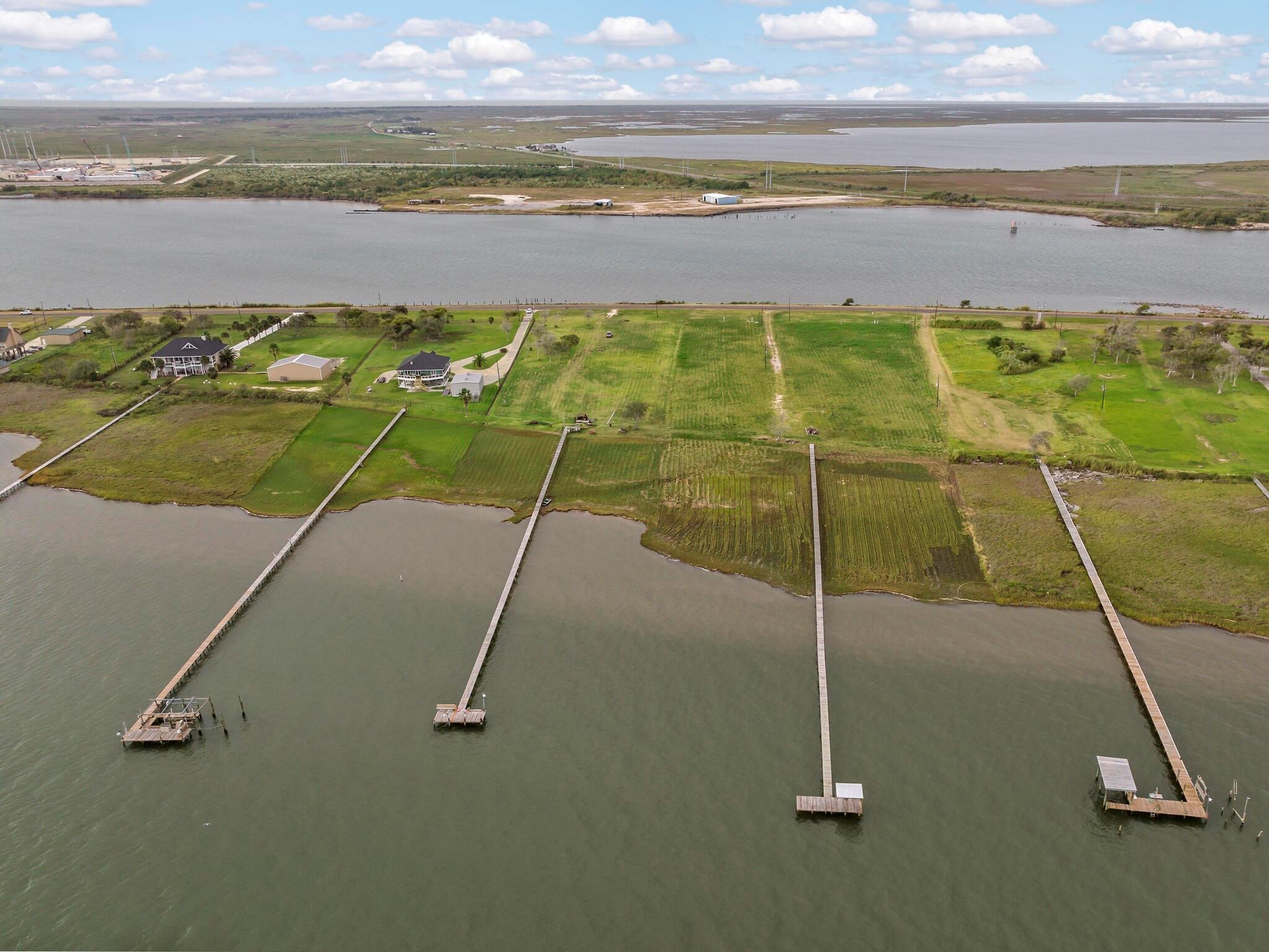 Photo 1 of 16 — 0 Hwy 82 Martin L King Jr Drive, Port Arthur, TX 77640