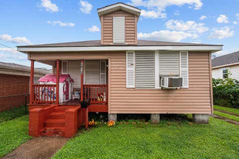 Multifamily For Sale - 4810 Avenue K<br/> Galveston, TX 77551