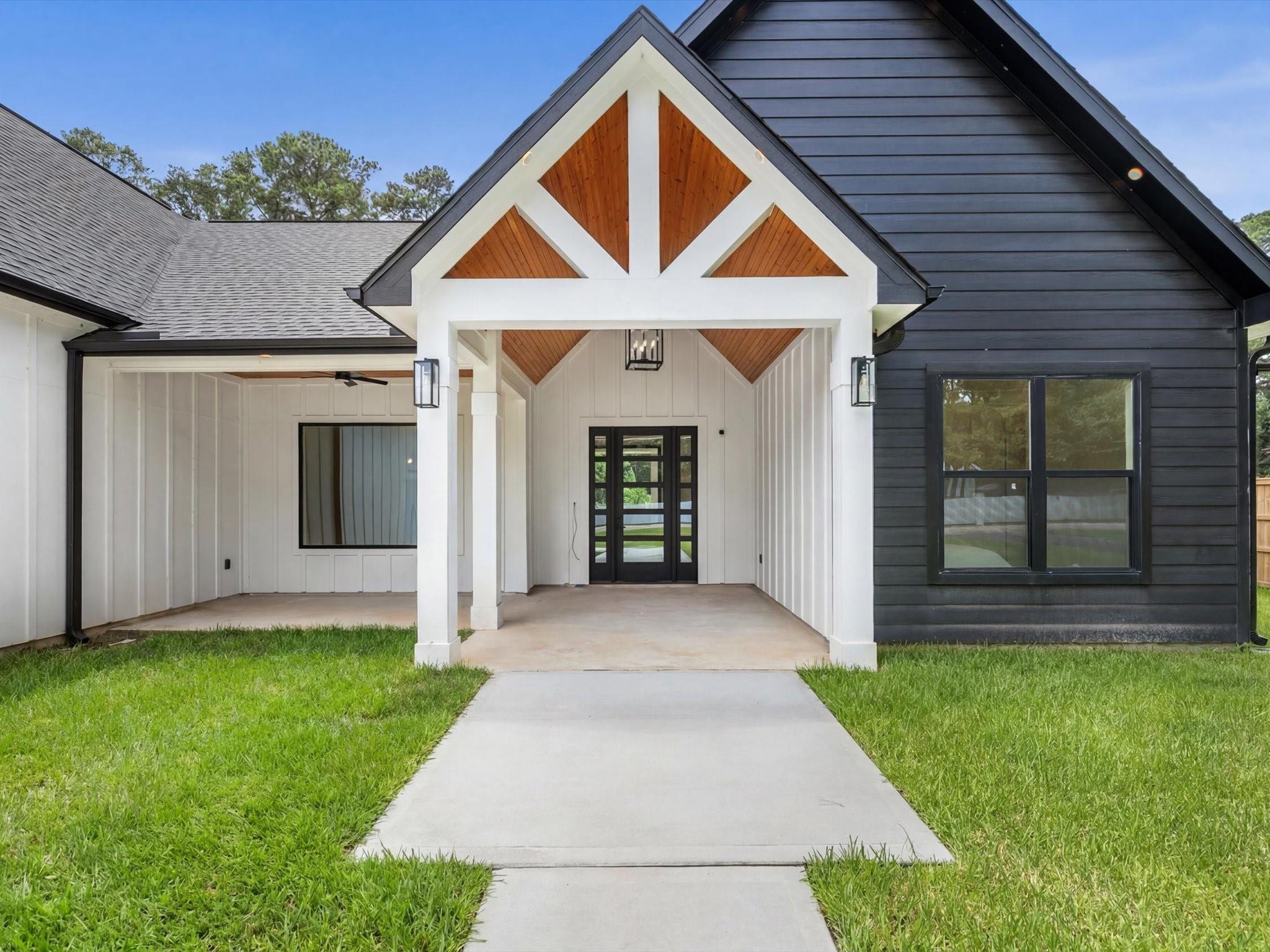 23223 Lazy Hollow Lane