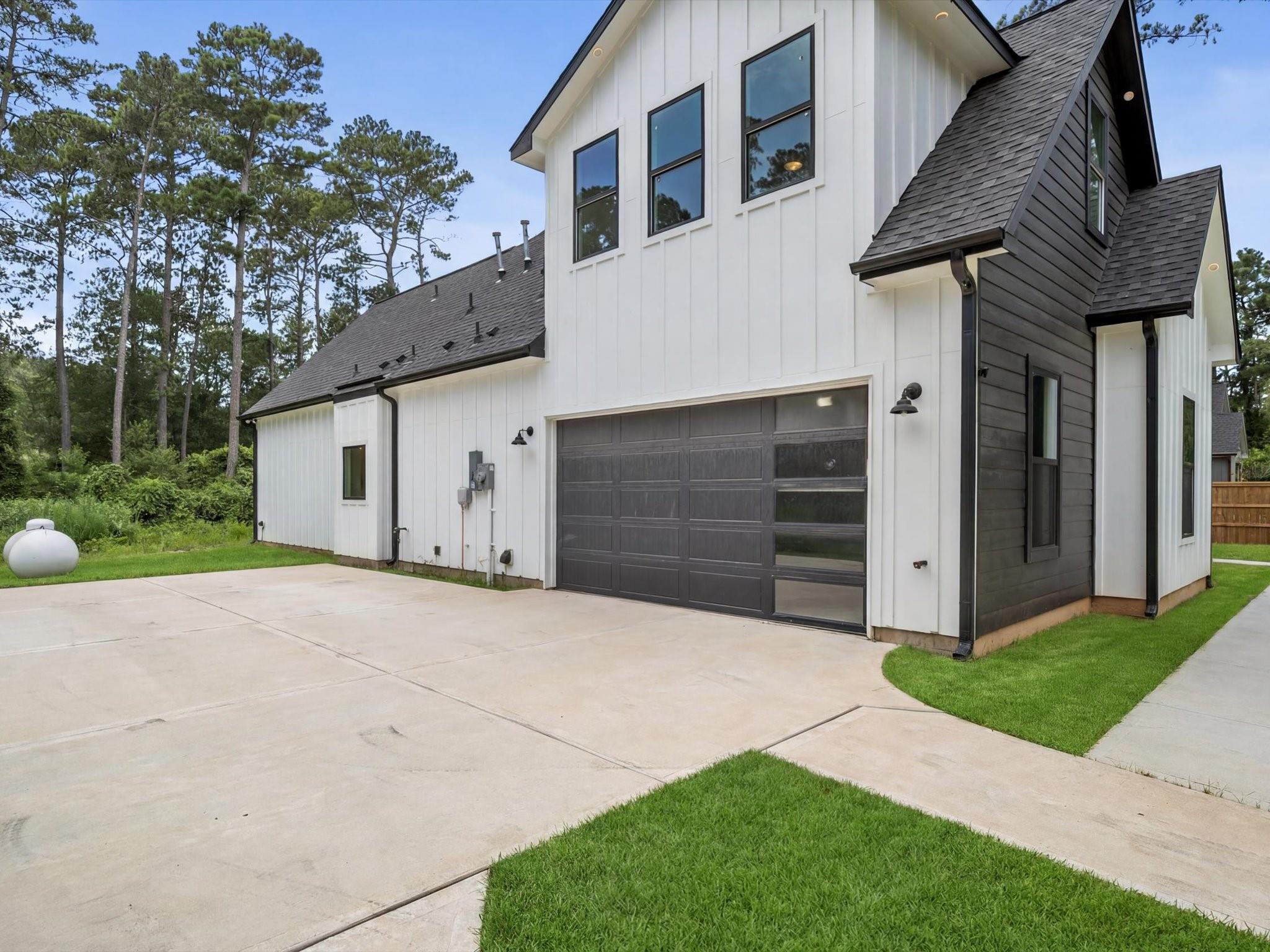 23223 Lazy Hollow Lane