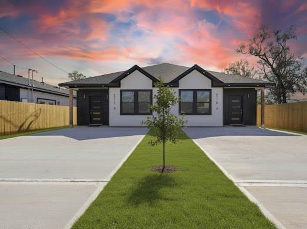 Photo of 8216 Locksley Road #B, Houston, TX 77075 (MLS # 86955841)