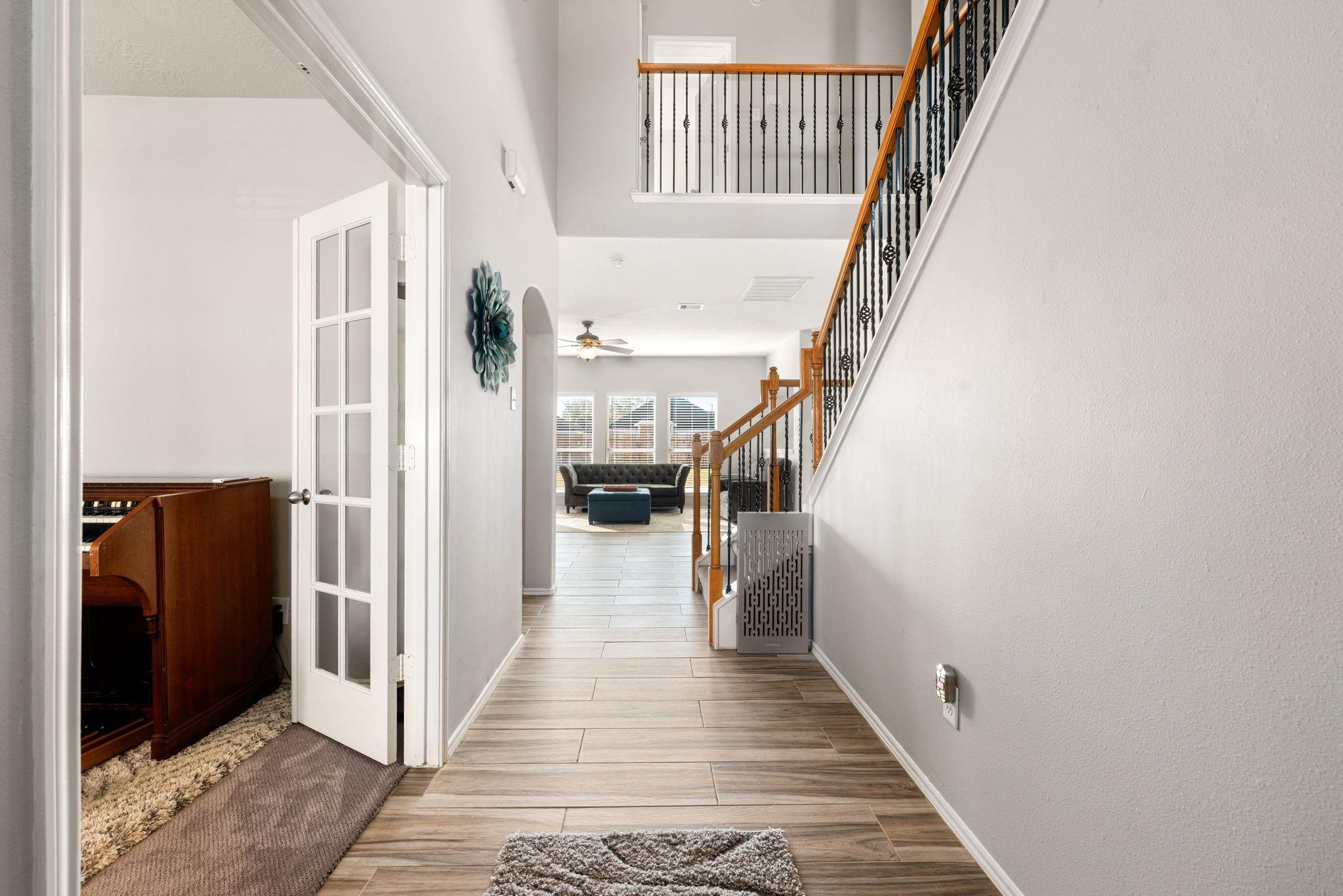 1915 Fergus Park Court