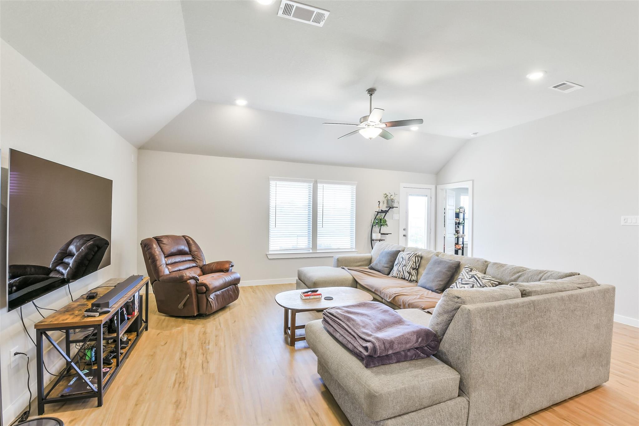 8522 Jetty Glen Drive