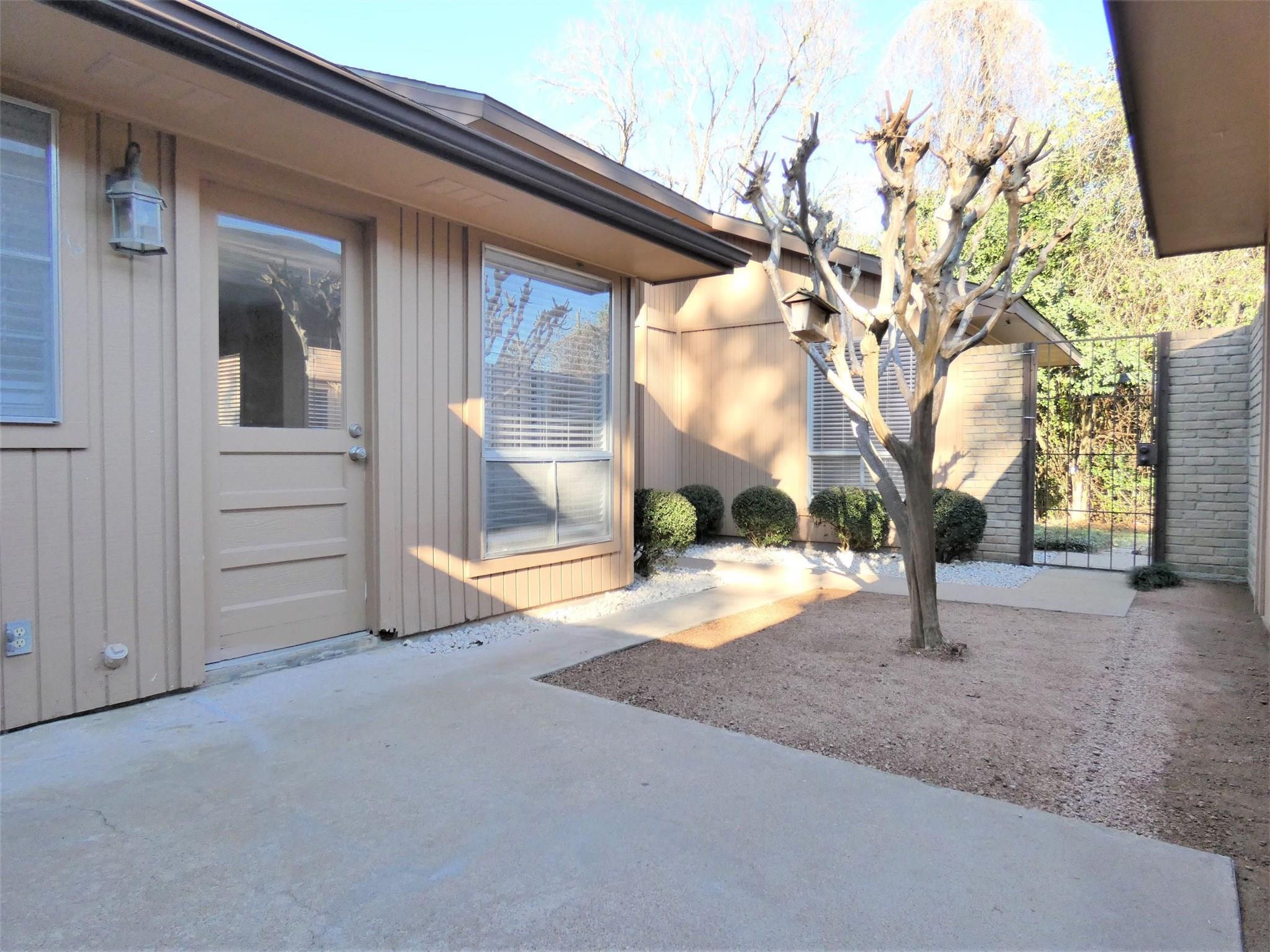 604 Golfview Drive