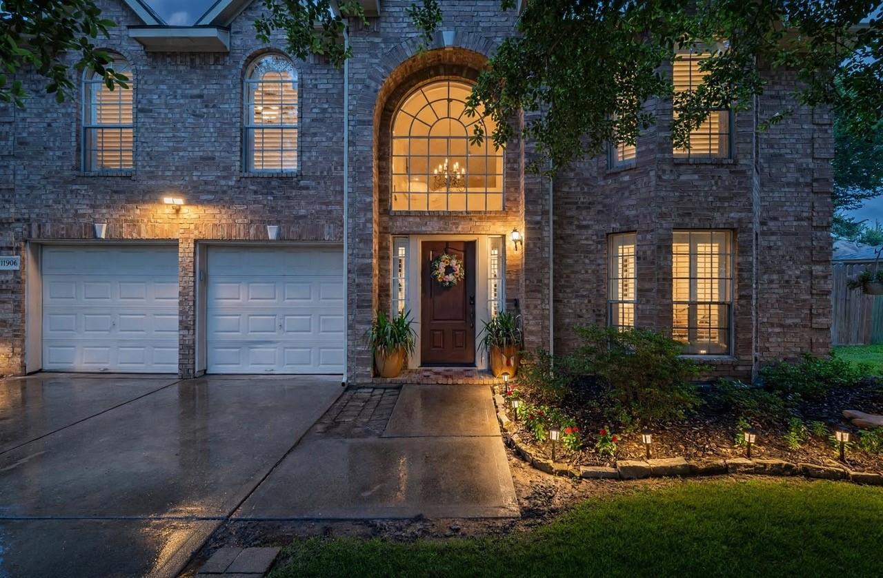 11906 Helene Court
