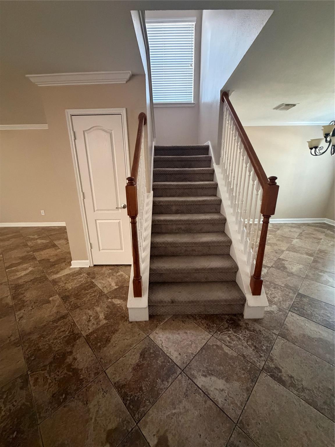 7739 Hunters Peak Lane