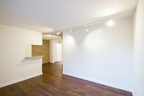 Photo of 936 Heights Boulevard #3, Houston, TX 77008 (MLS # 10289590)