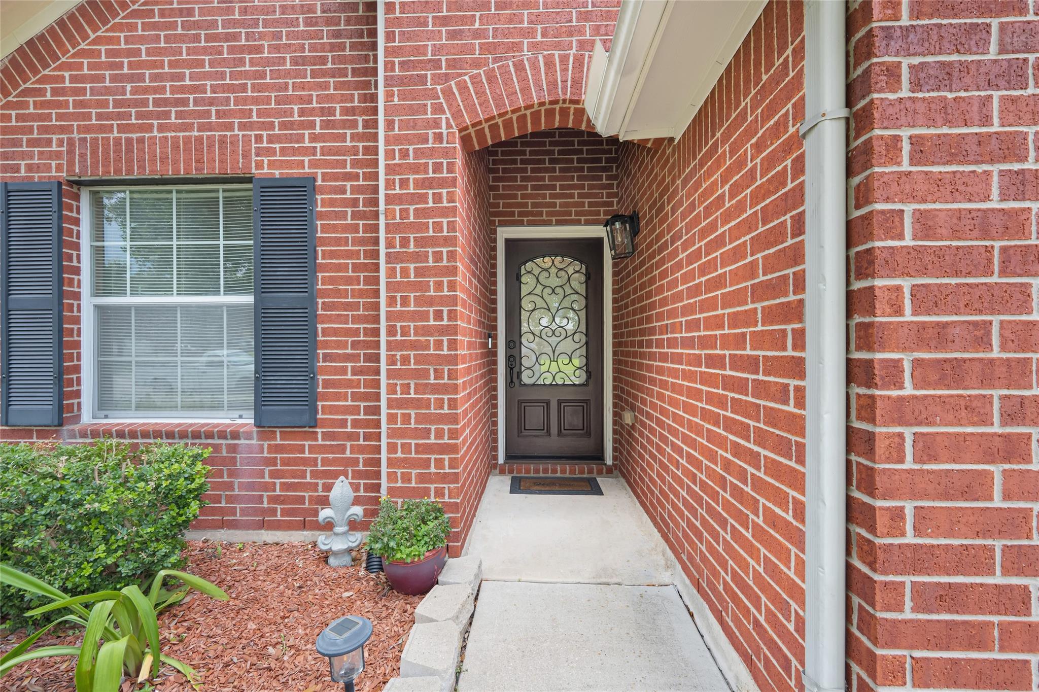 2726 Sage Bluff Avenue