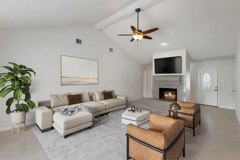 Photo of 29014 Elmwood Drive, Shenandoah, TX 77381 (MLS # 2204586)