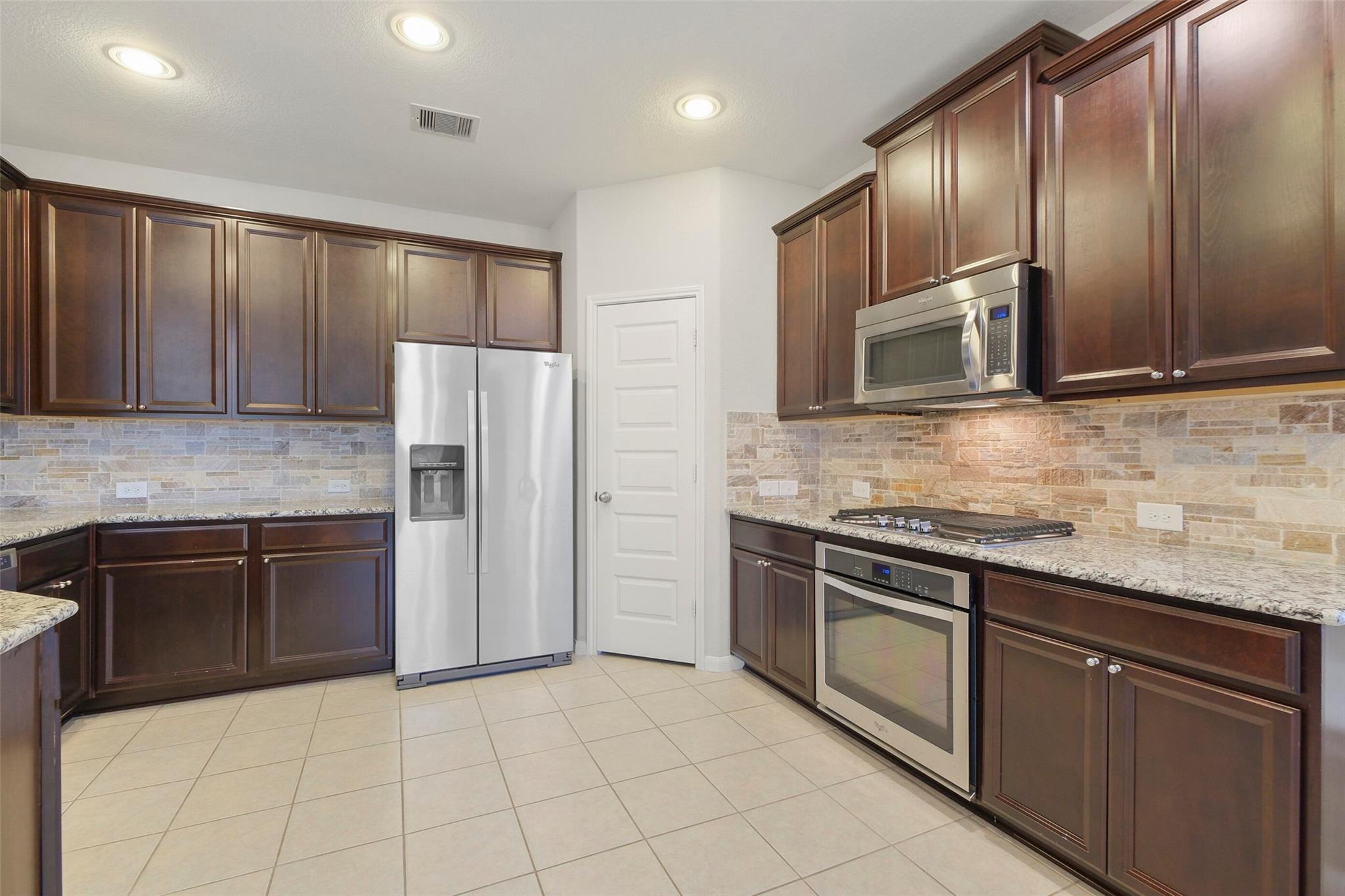 18319 Bridle Meadow Lane