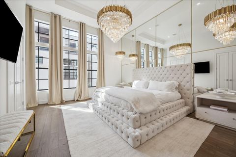 Photo of 5820 Winsome Lane #B, Houston, TX 77057 (MLS # 22767855)