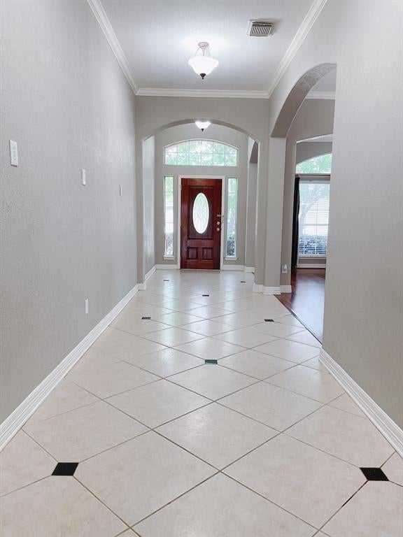 2630 Canyon Falls